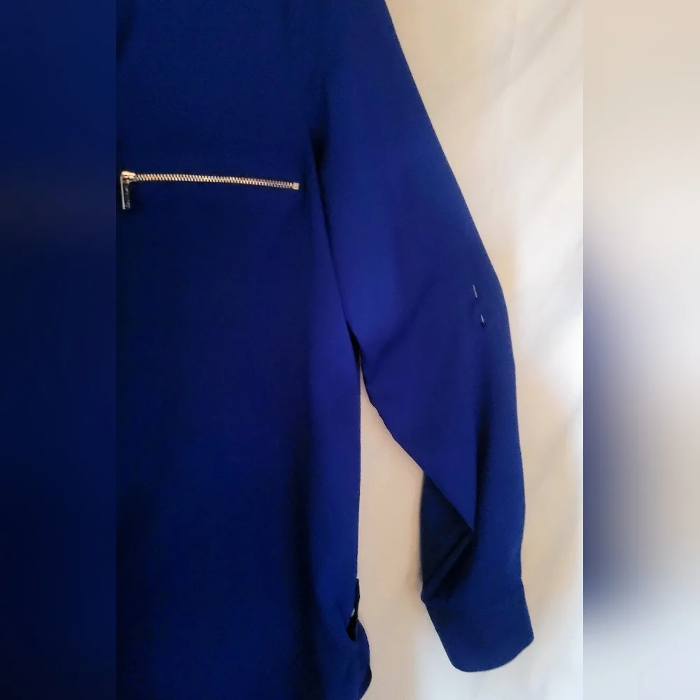 Calvin Klein.. Royal Blue Blouse with Zippered Pockets (78B) - Picture 4 of 8
